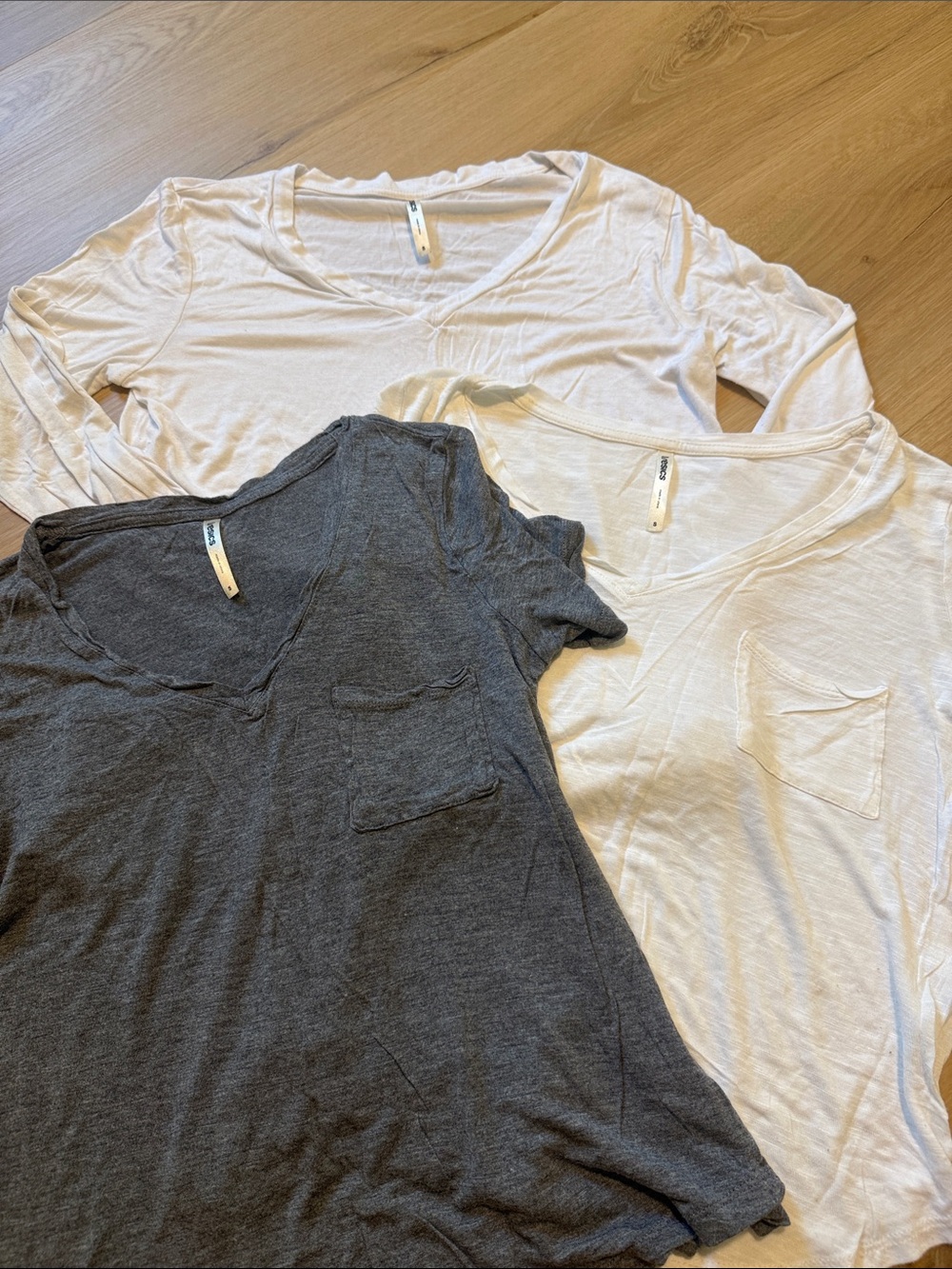Tresics V-Neck Shirts Bundle - White & Charcoal
